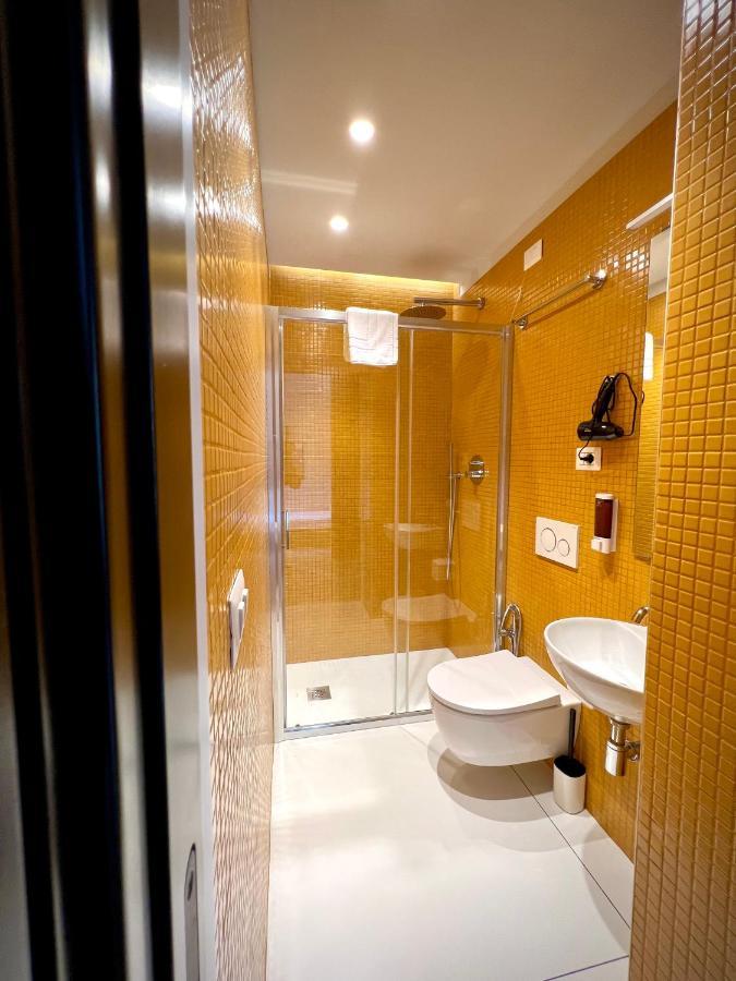 Ruanera Hotel Catania Bagian luar foto